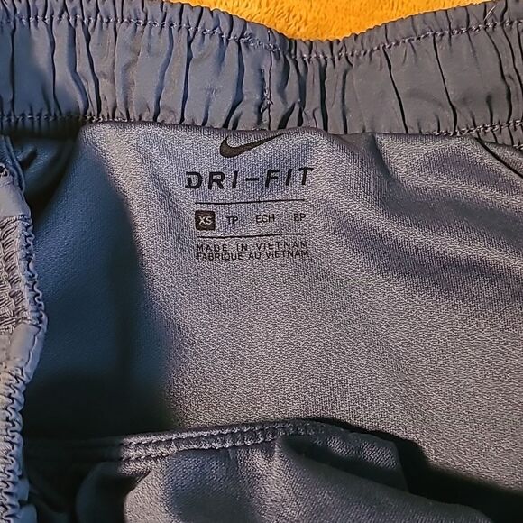 Nike Dri-Fit Running Shorts - Women's XS - Grey/Blue - Picture 2 of 6